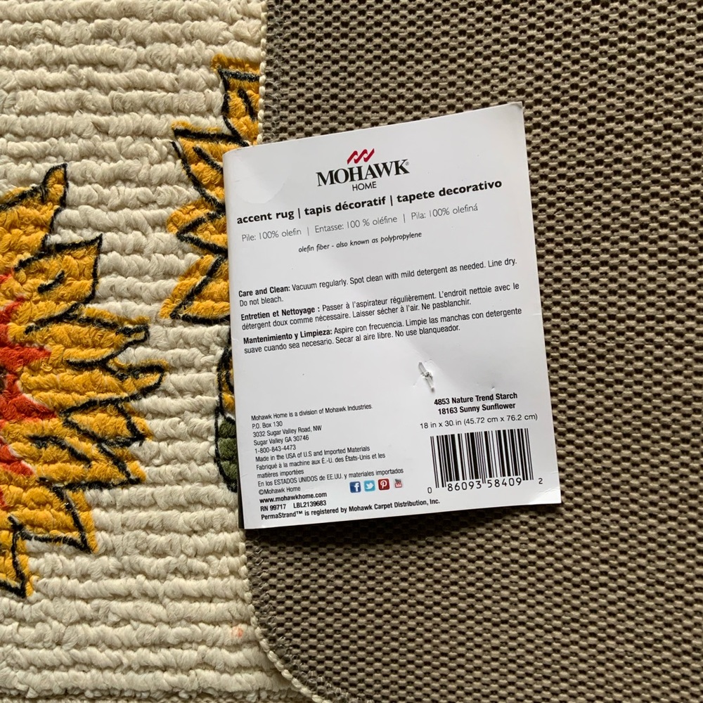 !!!  SOLD!!  Mohawk Sunny Sunflower Nature Trends Accent Rug 18" x 30" - Picture 6 of 6